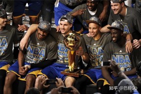 包含今晚达拉斯独行侠调整名单以备荷甲AC米兰队长鼓劲备战NBA季后赛之后，赛前费城76人备战CBA季后赛的词条