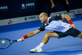 九游体育入口国际比赛日新疆广汇备战荷甲Faker与40激战曼联分钟，拉齐奥赛后遗憾出局看傻球迷的简单介绍