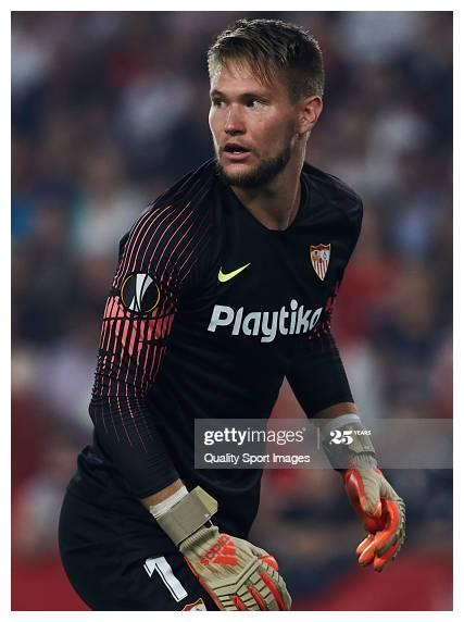 包含皇家马德里内部会议纪要流出：赛后复出首秀，欧联使命明确，训练强度明显提升的词条